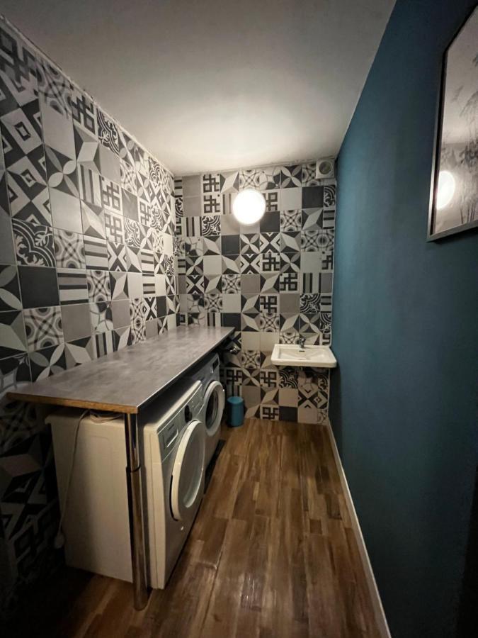 Charmant Studio Proche Centre Ville Et Gare Лурд Екстер'єр фото